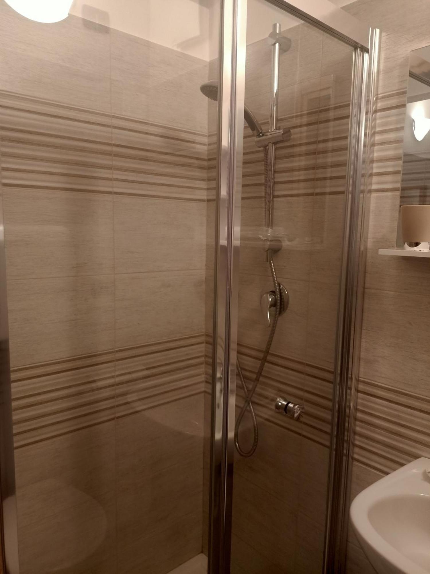 Hotel Serena Arenzano Dış mekan fotoğraf