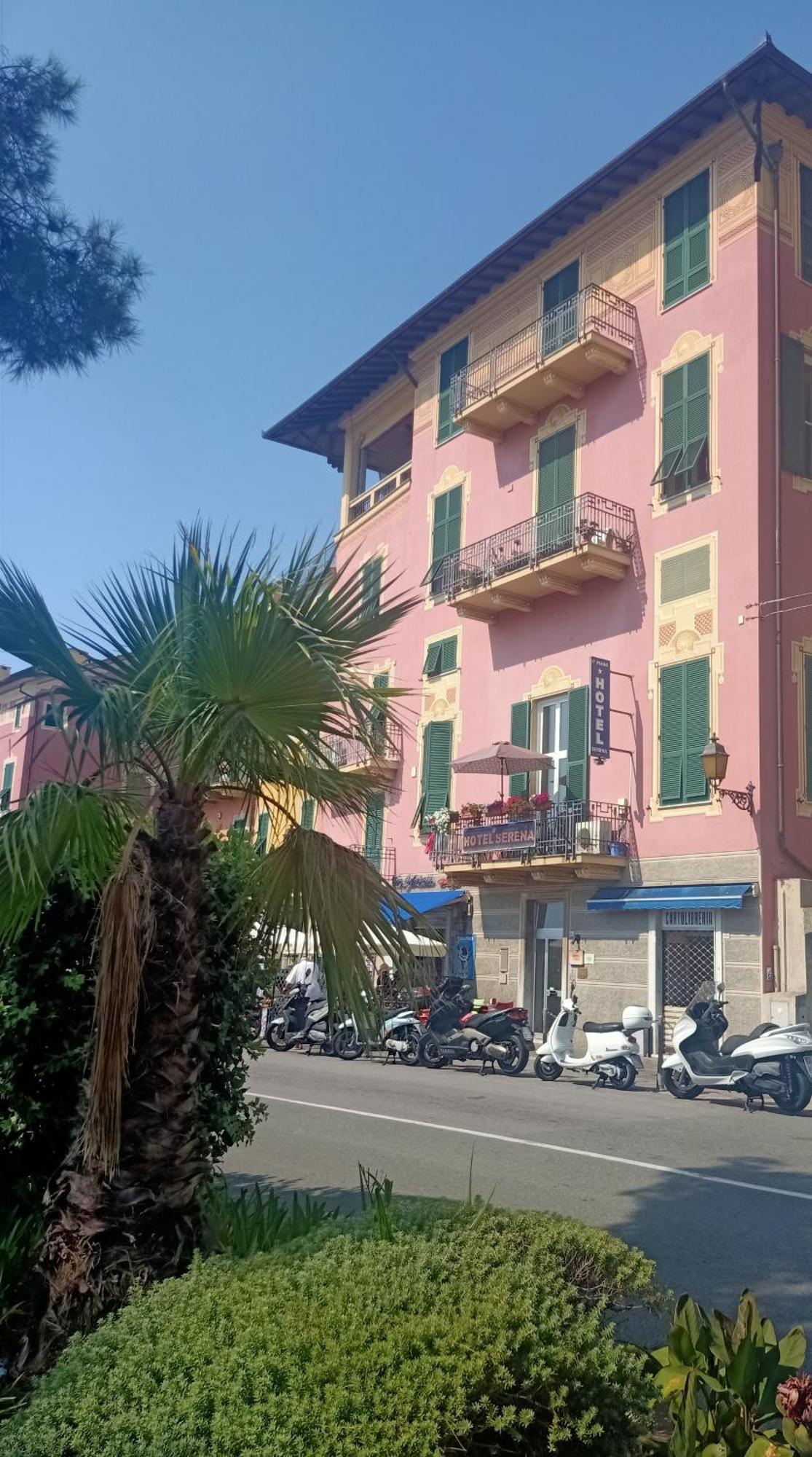 Hotel Serena Arenzano Dış mekan fotoğraf